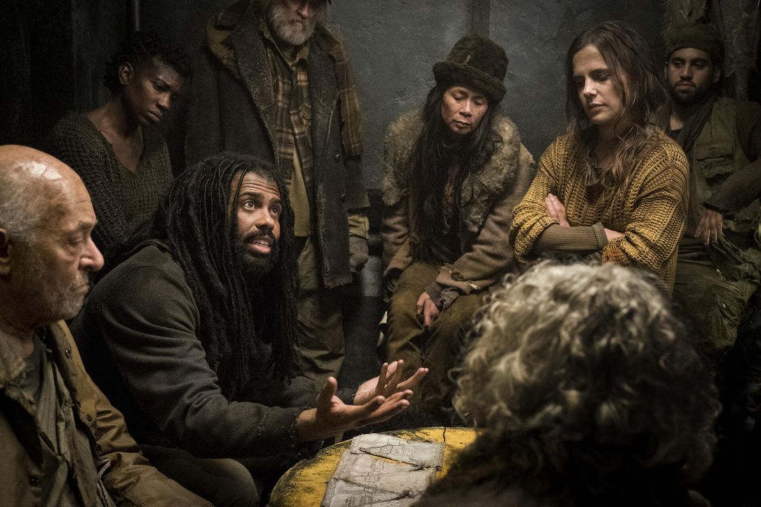 TNT s Snowpiercer  Jennifer Connelly  Mike O Malley  and Daveed Diggs Gripping TV Adaptation - 53