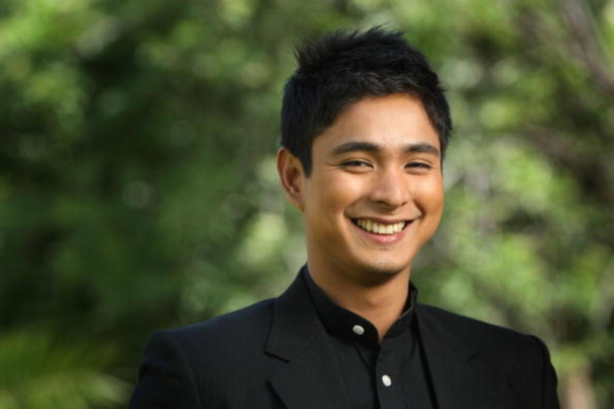 He is popularly known as Coco Martin in the industry. 