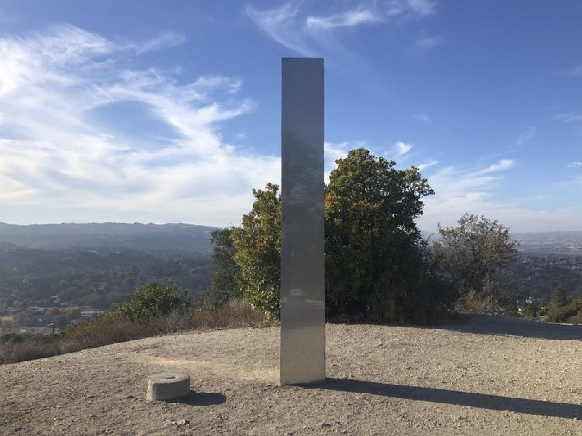 Monolith-California