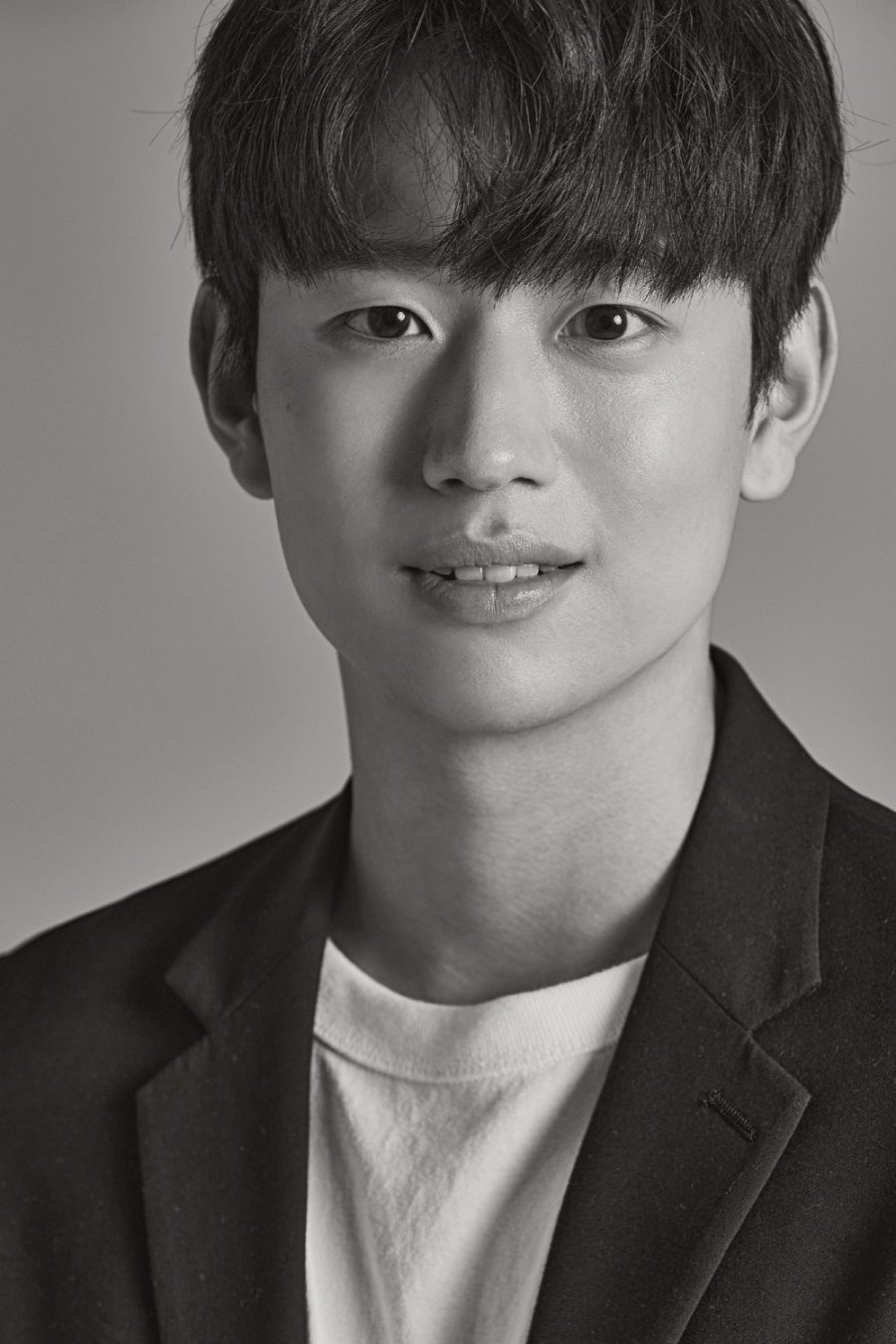 Shin Hyun-Seung as Jamie