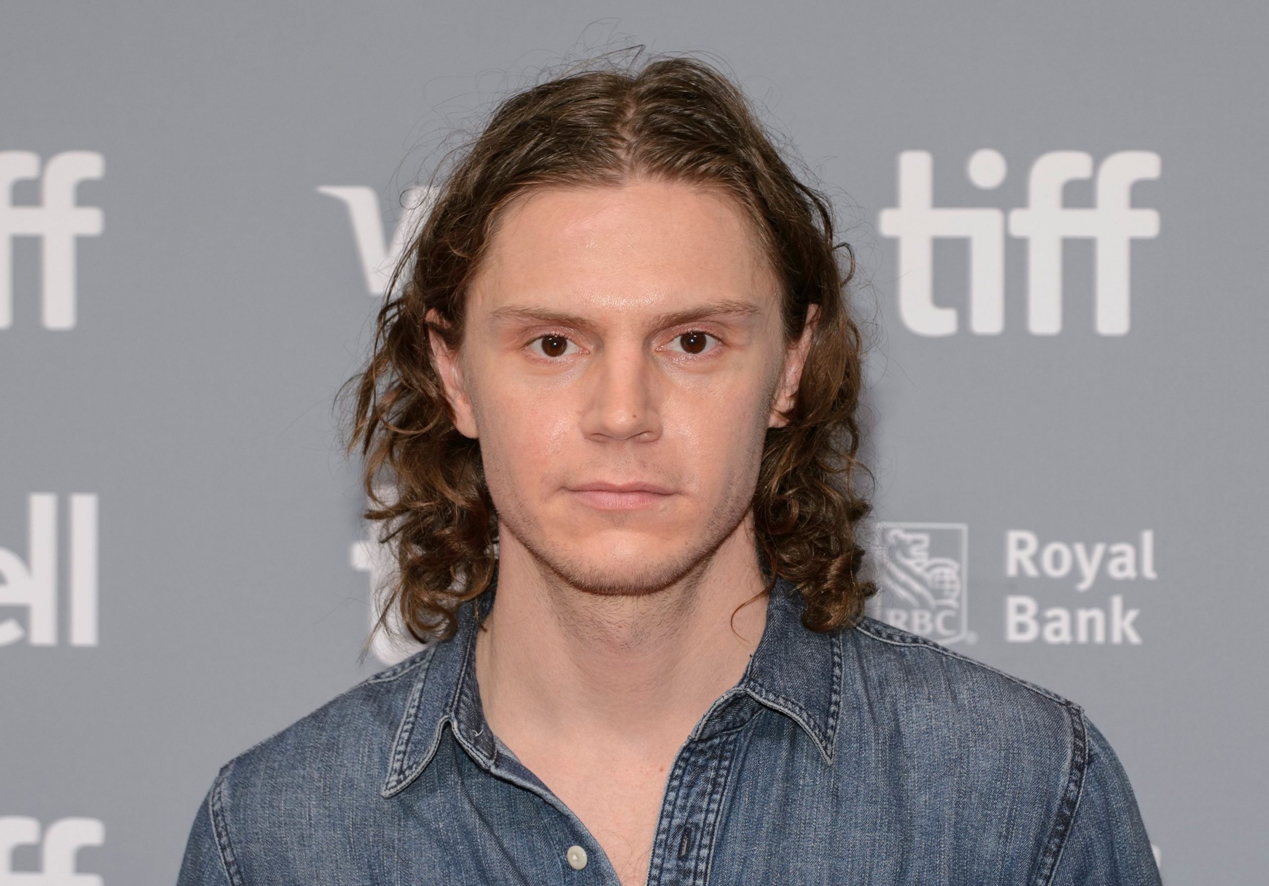 Monster Netflix Cast Announced Jeffrey Dahmer Story - 59