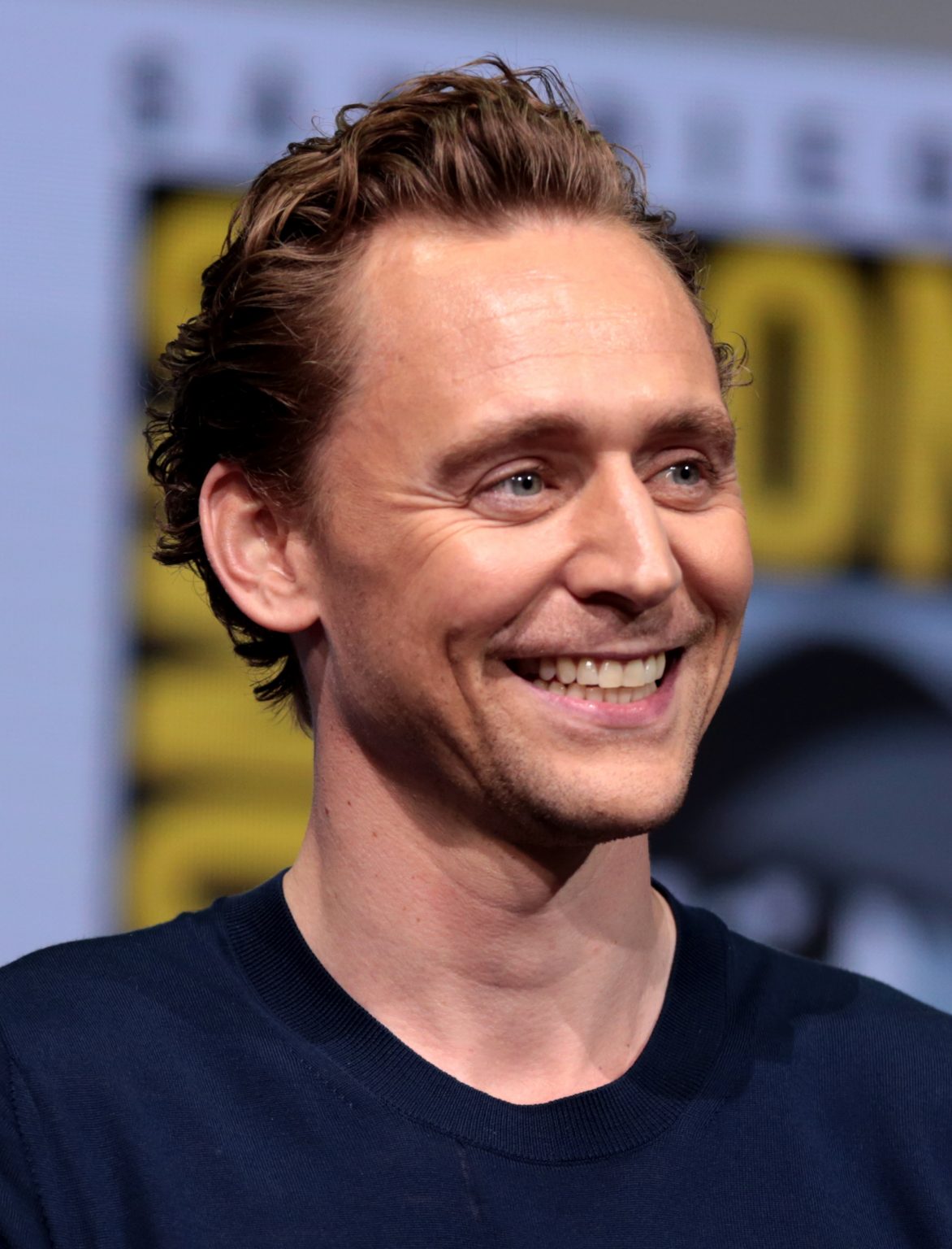 Facts About Tom Hiddleston You Didn't Know - OtakuKart