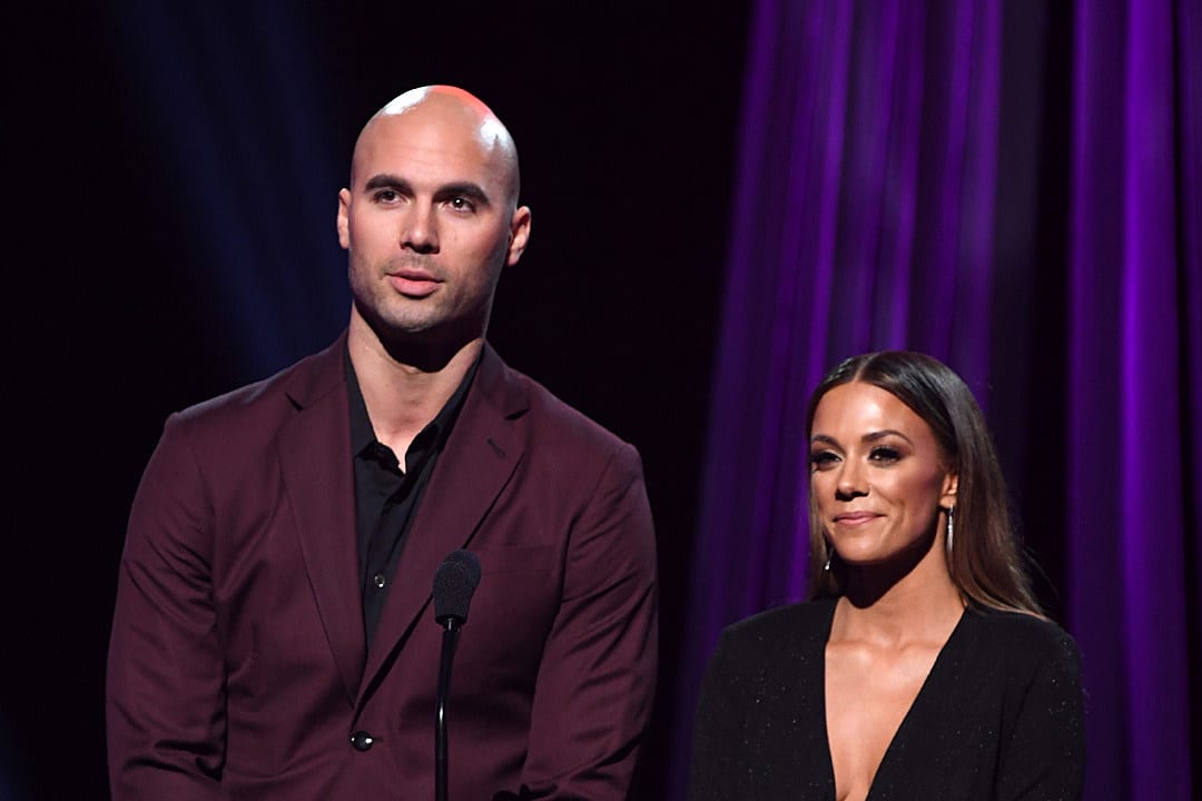 Mike Caussin Affair Ended His Six Year Marriage - 16