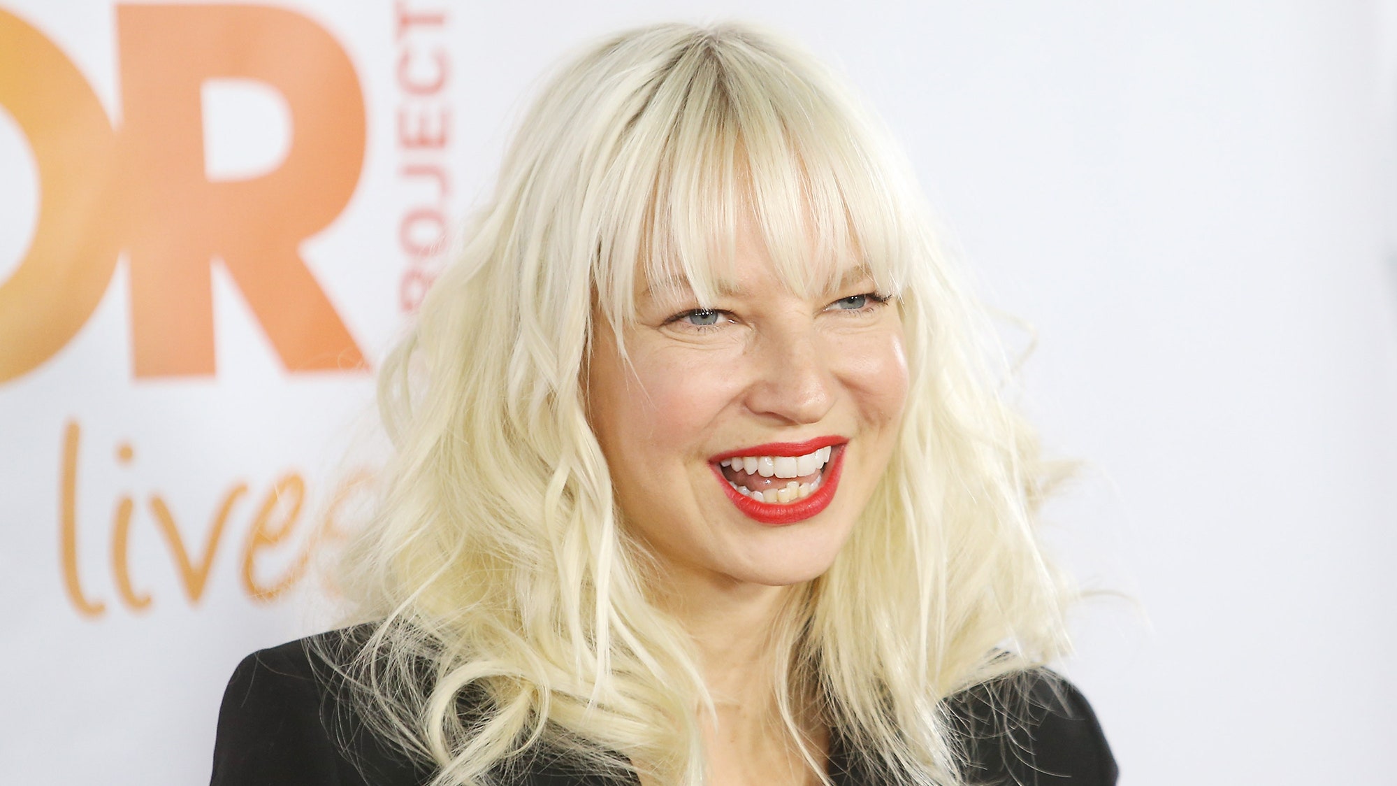 Who Is Sia Dating  - 43