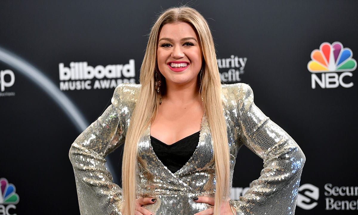 Is Kelly Clarkson Dating Anyone  The Voice Judge Finally Talks About Her Love Life - 97