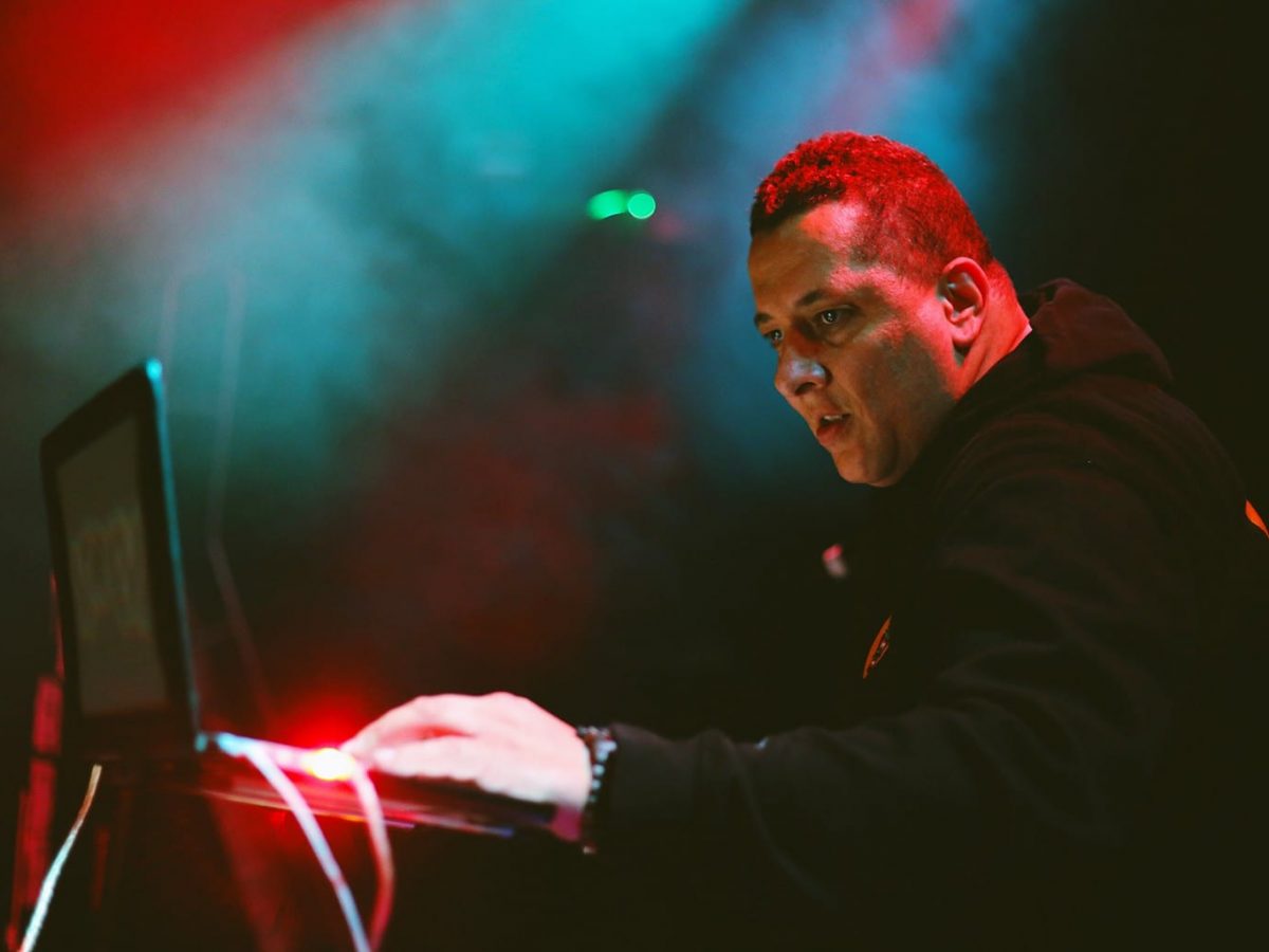 Dj Semtex Net Worth The Spotify Podcaster S Career And Earnings Otakukart