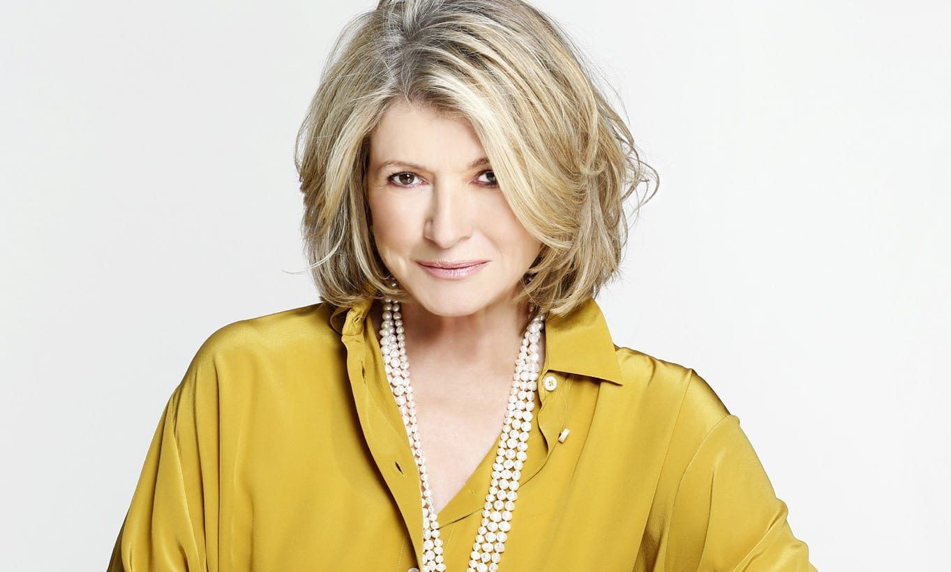 Who is Martha Stewart dating?