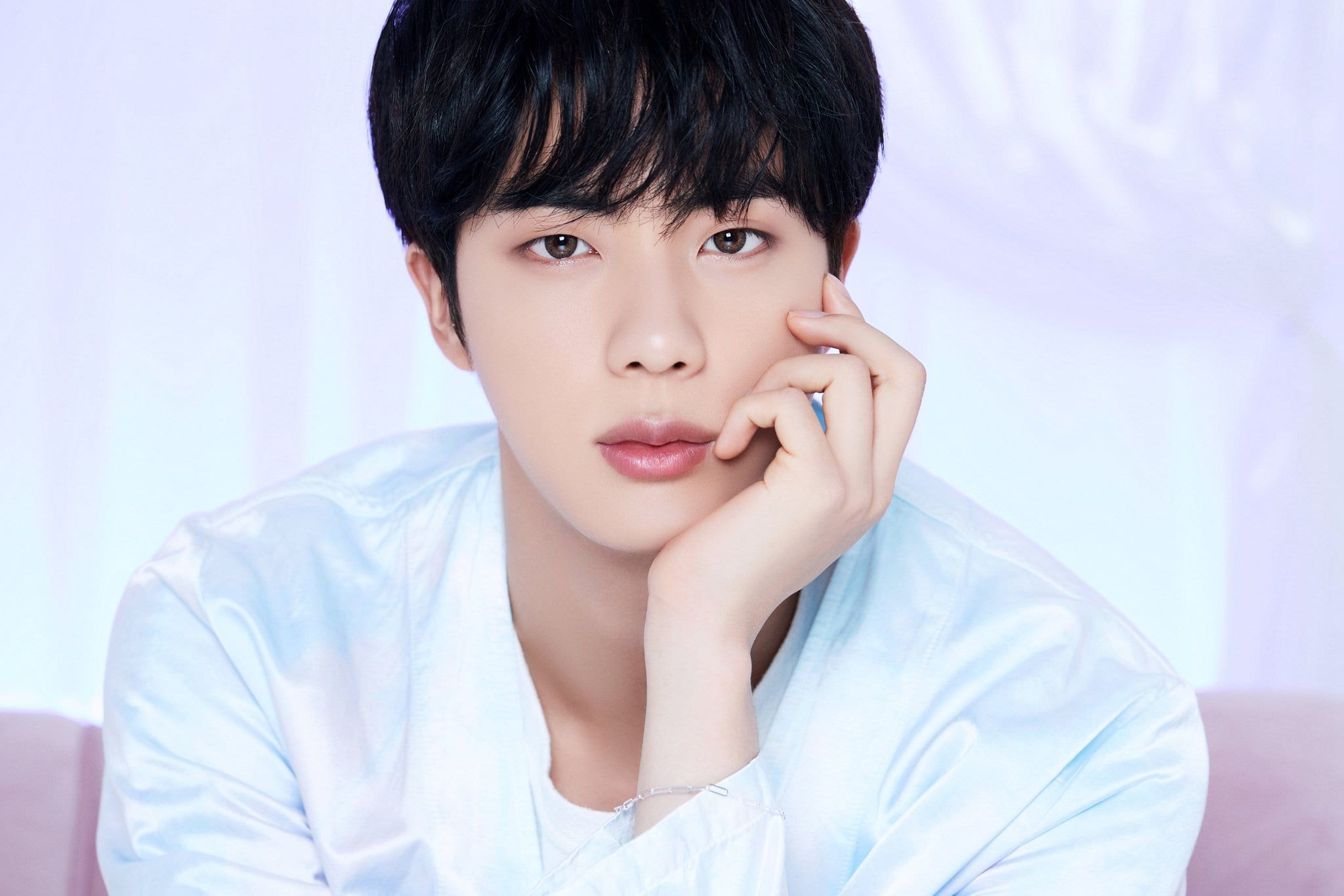 BTS&#39;s Jin New Selca Steals Hearts Of All - Producers, DJ, Fans and Trend  Worldwide - OtakuKart