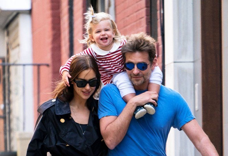 Who Is Bradley Cooper Dating Now  A Single Dad  - 85