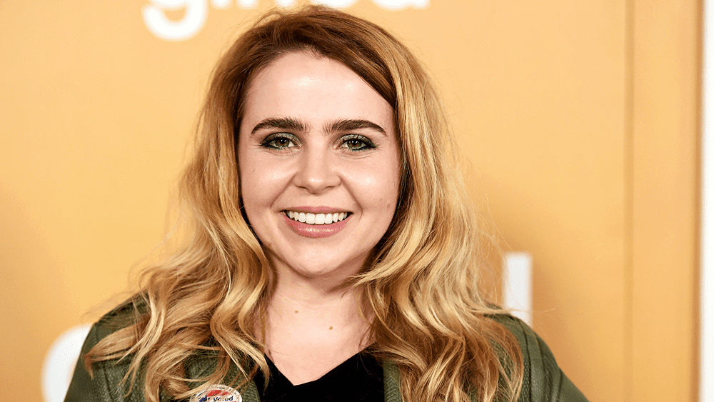 Who Is Mae Whitman Dating In 2021? All That We Know - OtakuKart