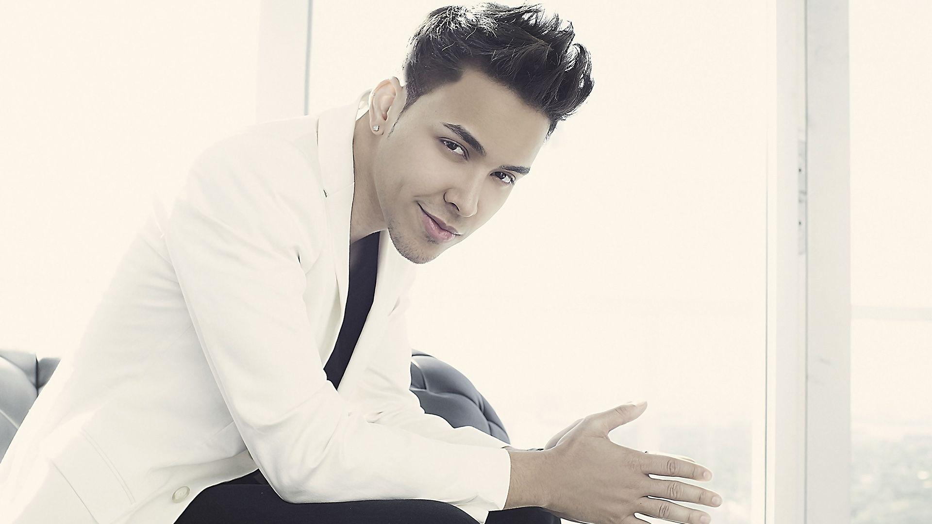 Prince Royce Net Worth  How Rich is The Popular Later Singer  - 93