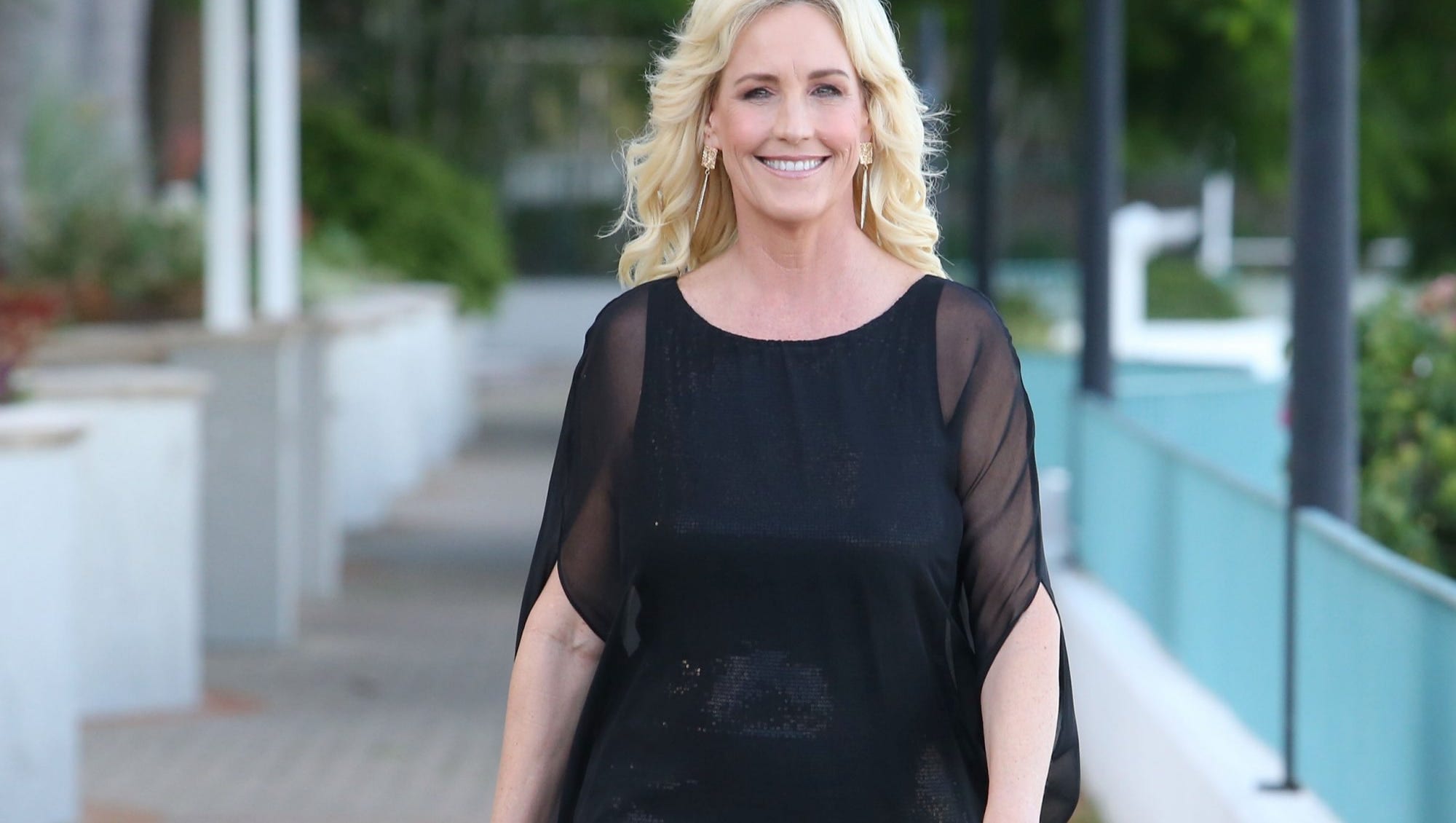 Erin Brockovich Net Worth  How Rich is The Famous Lawyer  - 41