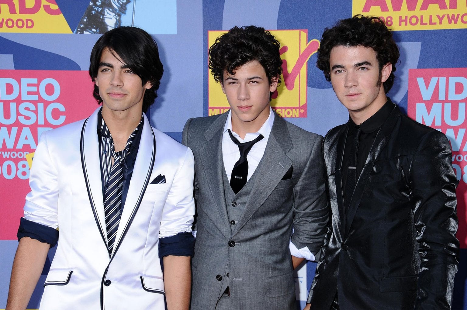 When Did The Jonas Brothers Break Up, Is There A Reunion? - OtakuKart