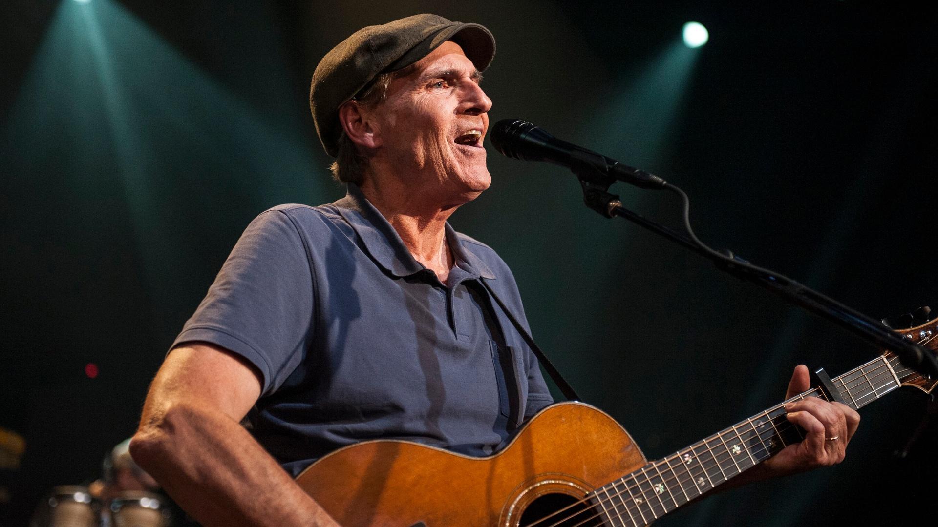 How Old is James Taylor  The Singer Who s Been Ruling Six Decades - 56