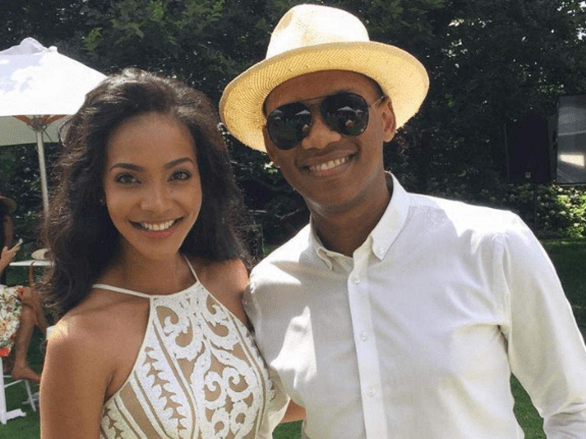 Liesl Laurie And Proverb : More Durban July Pics / They said words can not.