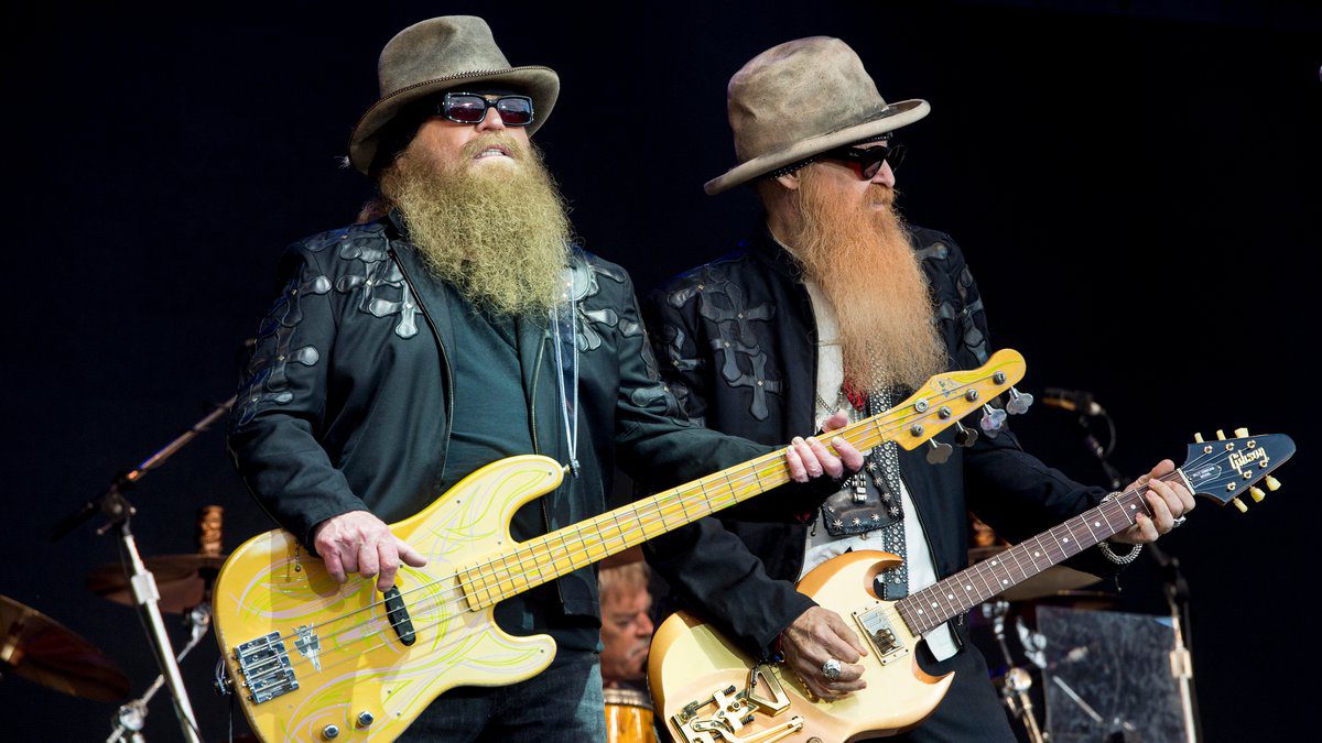 What do we know about Dusty Hill