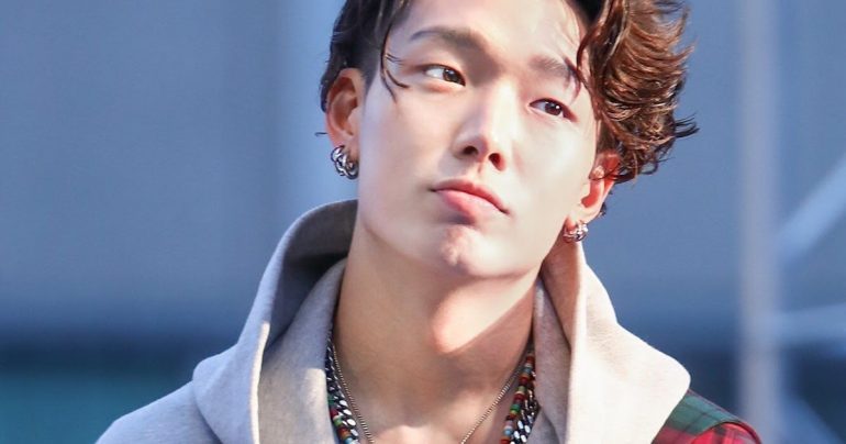 IKON Member Bobby Is Getting Married; Announces Fiance's Pregnancy