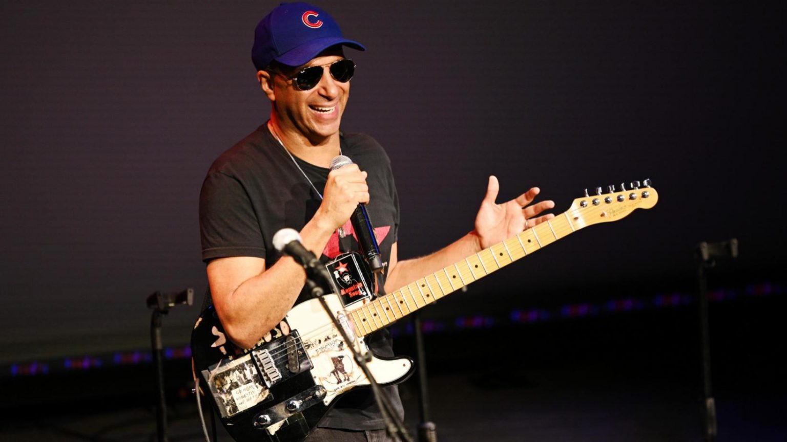 Tom Morello Net worth: How Much Does The Guitarist Earn? - OtakuKart