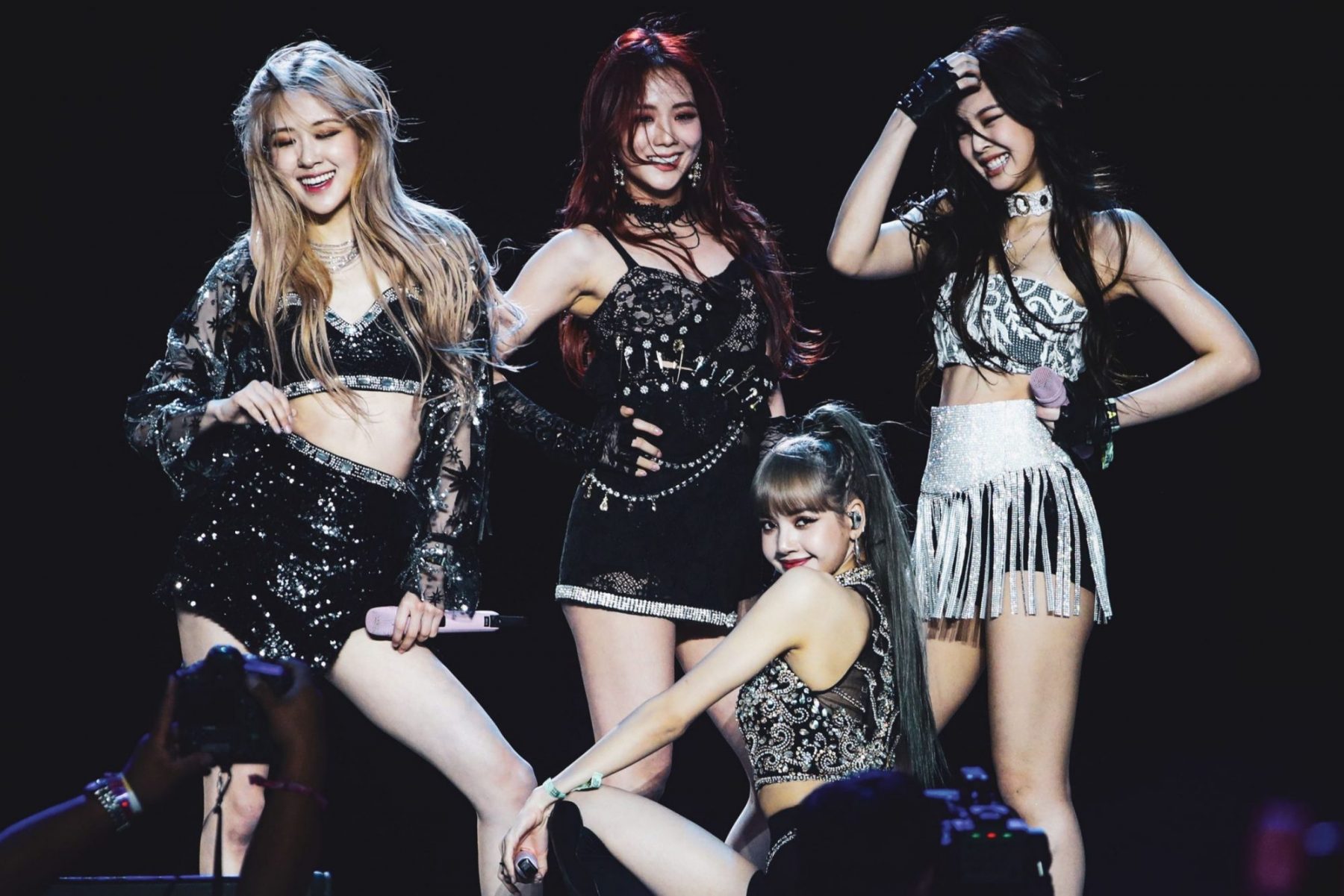 20 Top K-Pop Groups: Best Korean Pop Bands In South Korea