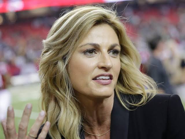 Erin Andrews Net Worth: How Much Does The Athelete Earn? - OtakuKart