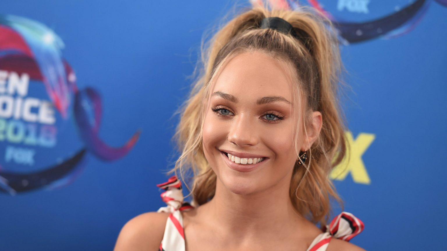 Maddie Ziegler Net Worth: Her Age, Boyfriend & Children - OtakuKart