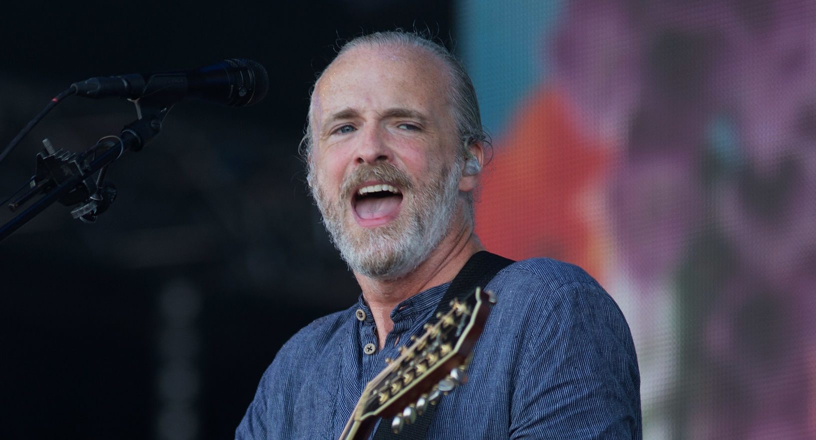 Fran Healy's Net Worth How Much The Lead Songwriter Earns? OtakuKart