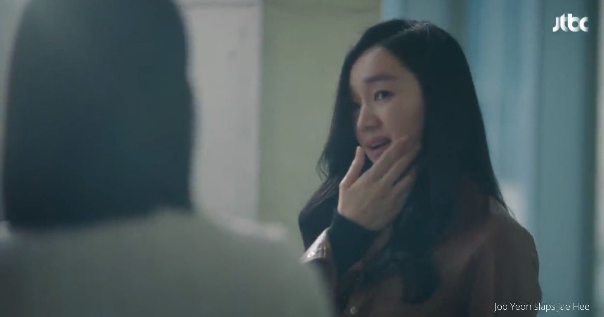Jae Hee gets slapped