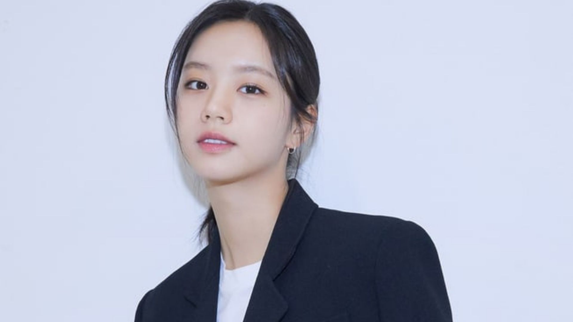 Lee Hyeri Talks About Her Character In Moonshine & More
