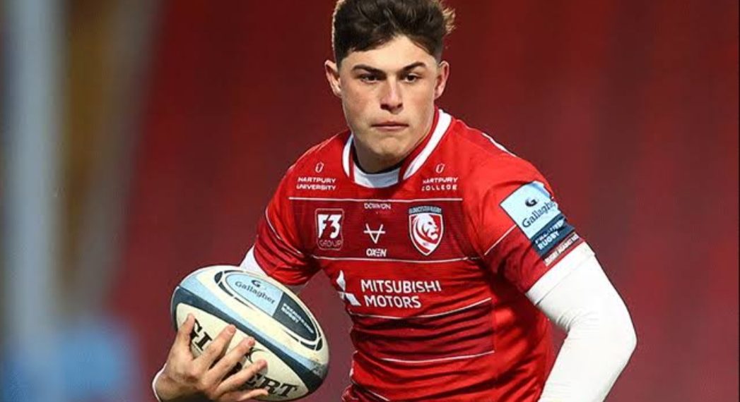 Who is Louis Rees-Zammit's Girlfriend? The Professional Rugby Player's ...