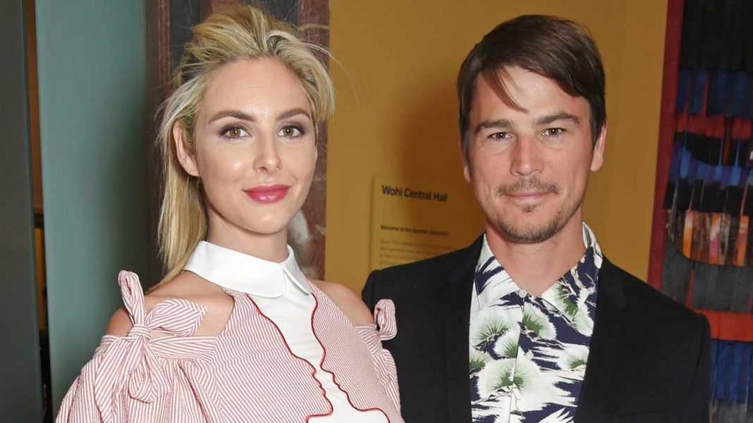 Josh Hartnett, Tamsin Egerton Ile özel Bir Düğünle Evlenir! | The World ...