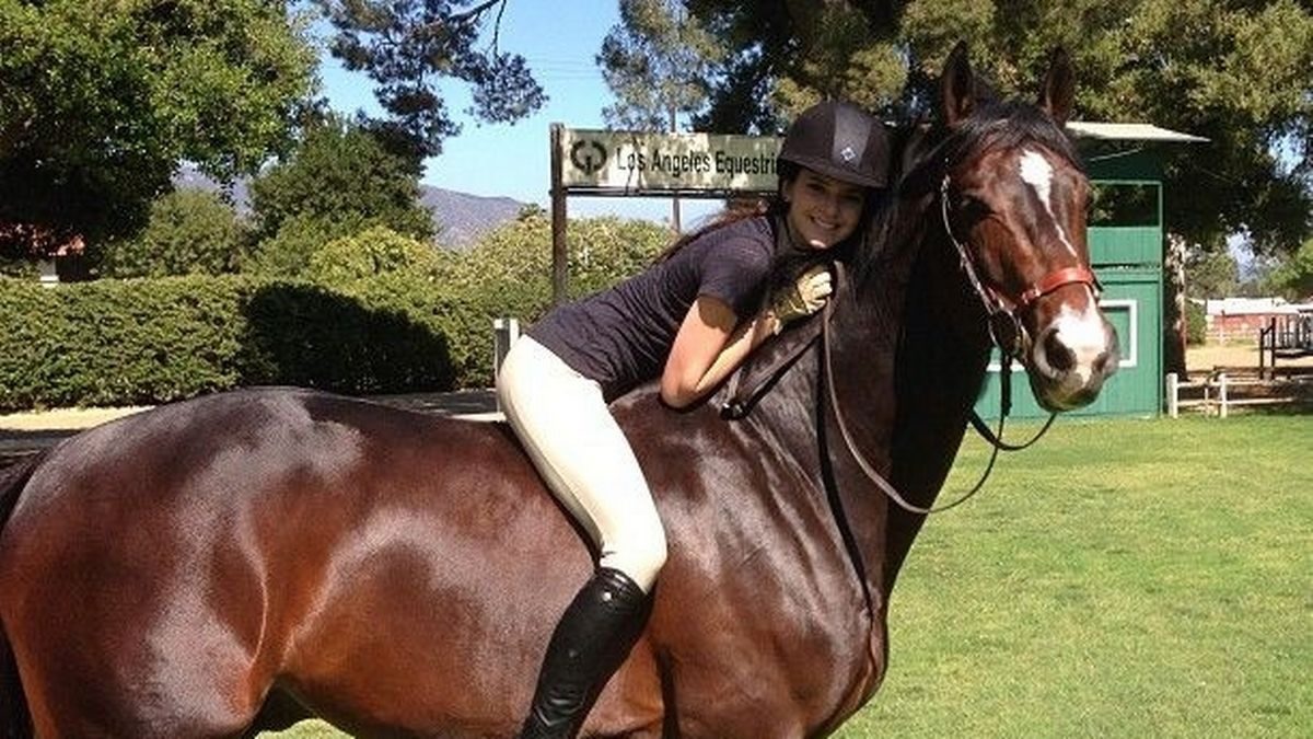 Kendall Jenner Riding Horse