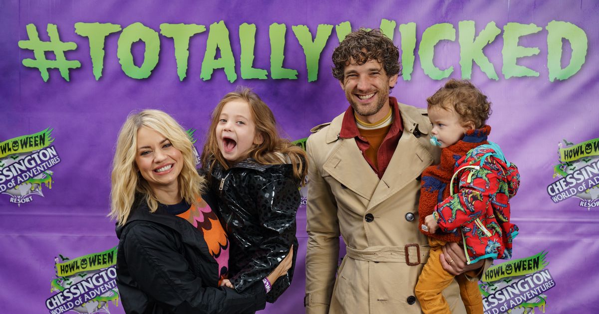 Kimberly Wyatt with Max Rogers and children