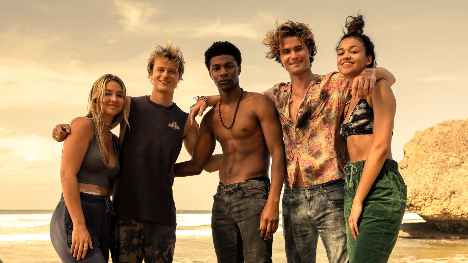 El elenco principal de estrellas de Outer Banks