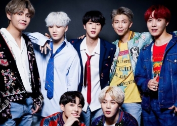 K-Pop Idols With The Black Card
