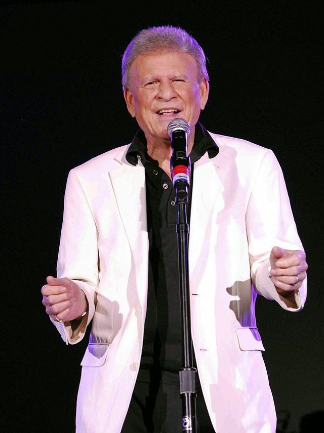 Top 10 Songs of Bobby Rydell - OtakuKart