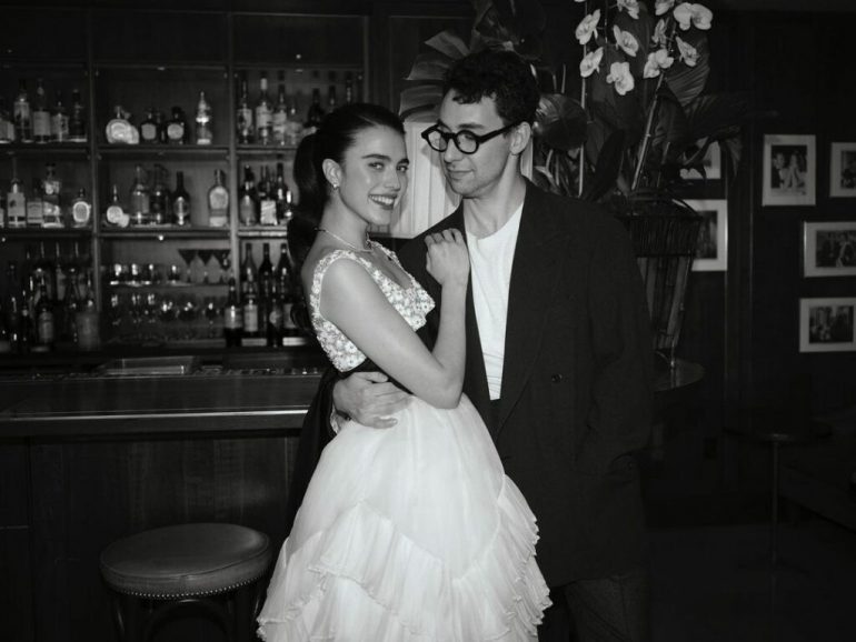 Jack Antonoff And Margaret Qualley Are Reportedly Engaged Otakukart 9051