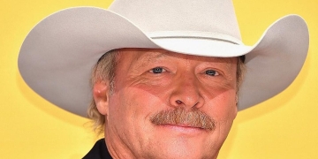 Who did Alan Jackson Have An Affair With?
