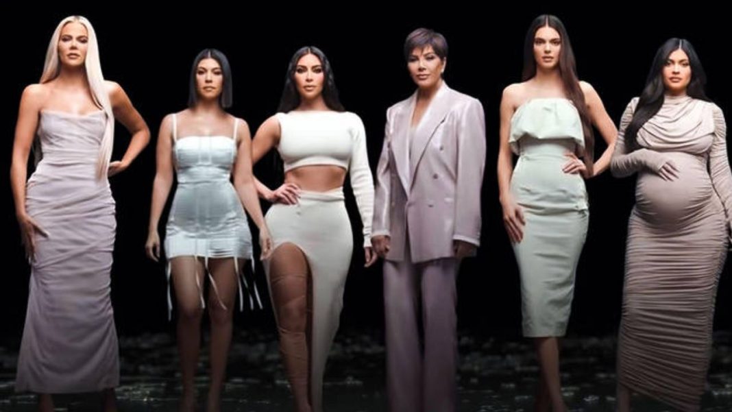 The Kardashians Season 2 Release Date Plot And New Cast Otakukart