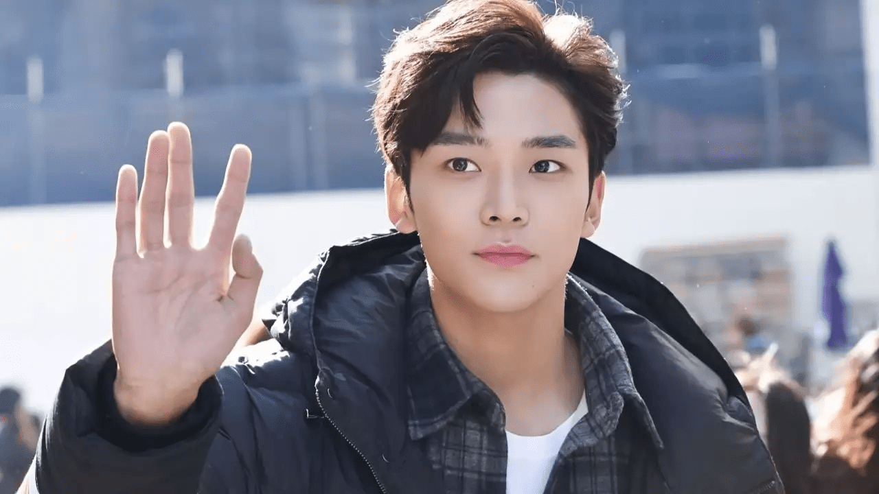 Which Kpop Group Is Rowoon In?
