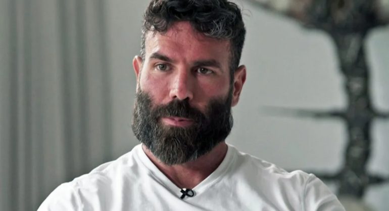 Is Dan Bilzerian Married? The Poker Player's Relationship Status ...