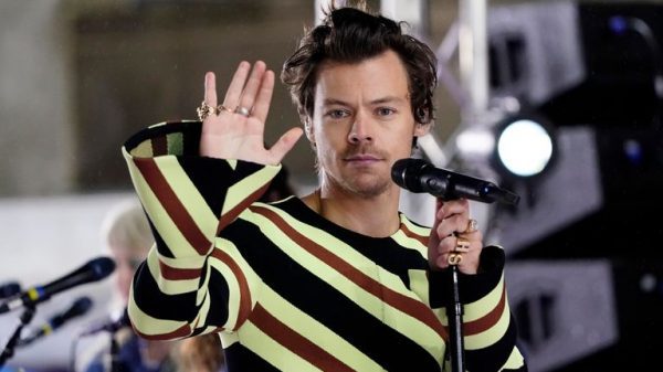 Meaning Behind 'Sign Of The Times': The New Harry Styles Song - OtakuKart