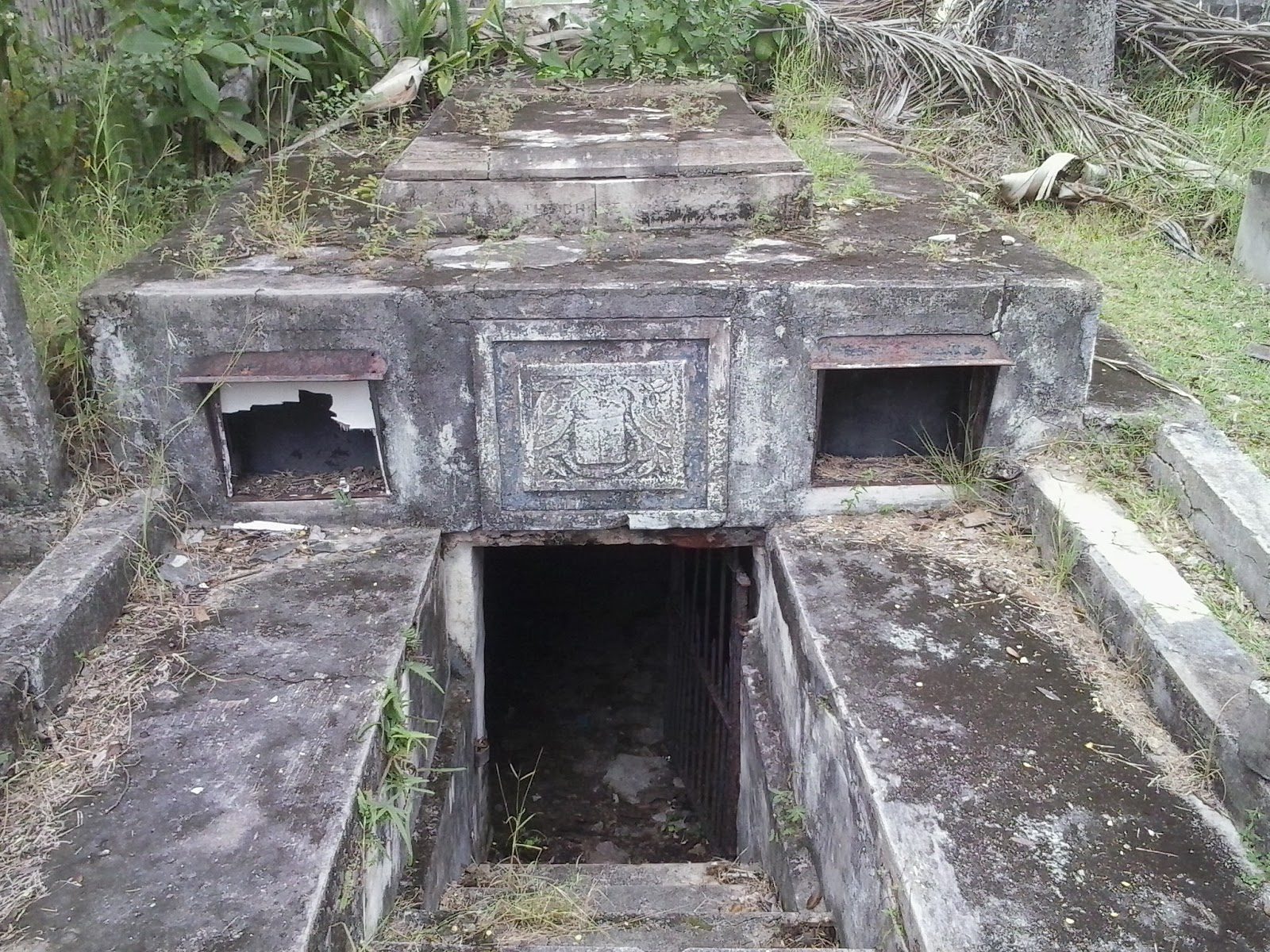 to show The Chase Family Burial Vault