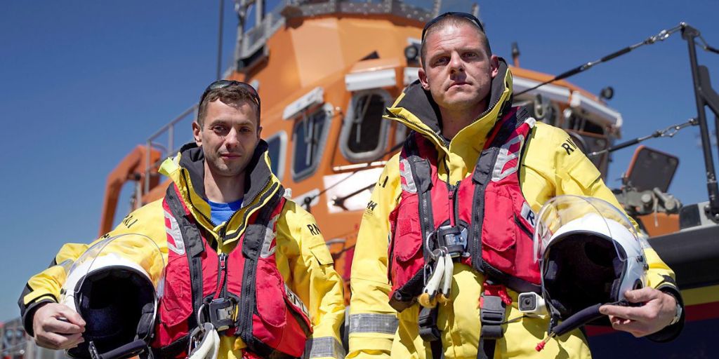 Saving Lives at Sea Season 7 Episode 6