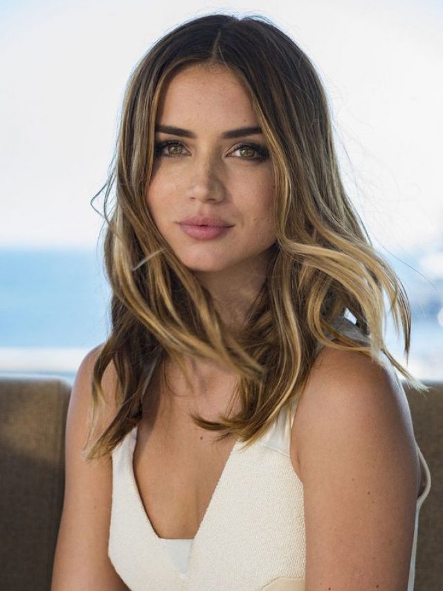 Ana de Armas Left a Letter at Marilyn Monroe’s Grave Prior to “Blonde”