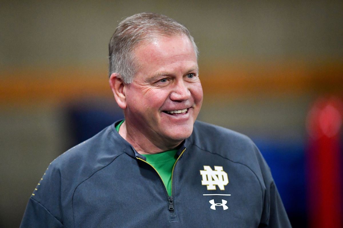 Why did why did brian kelly leave Notre dame