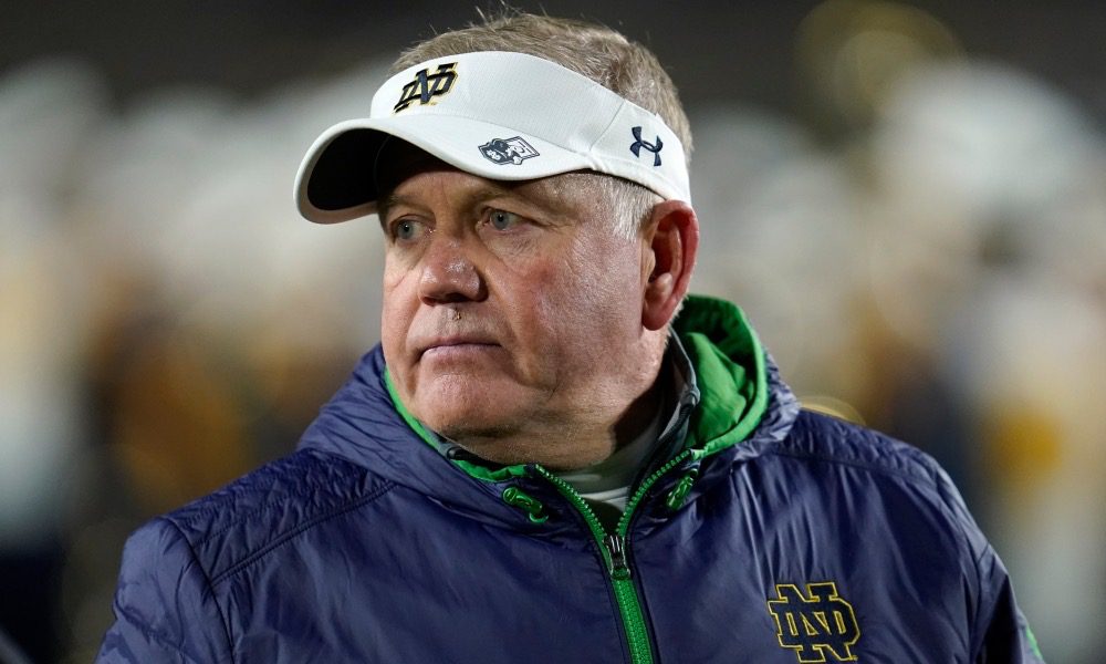 Why did Why did brian kelly leave Notre dame