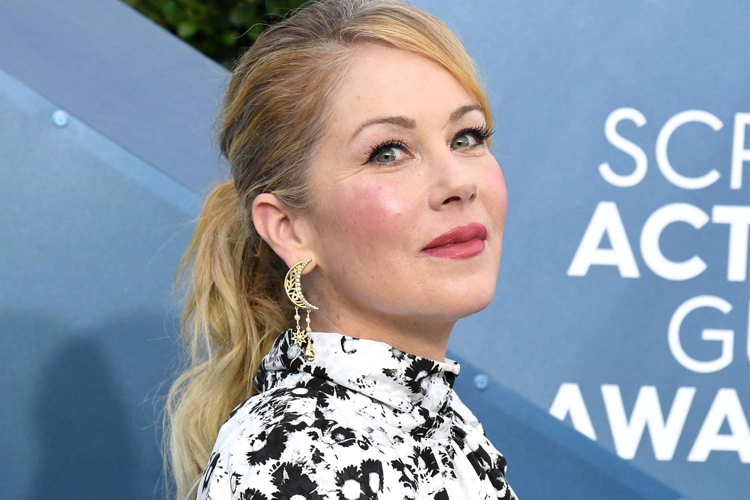 what happened to Christina Applegate