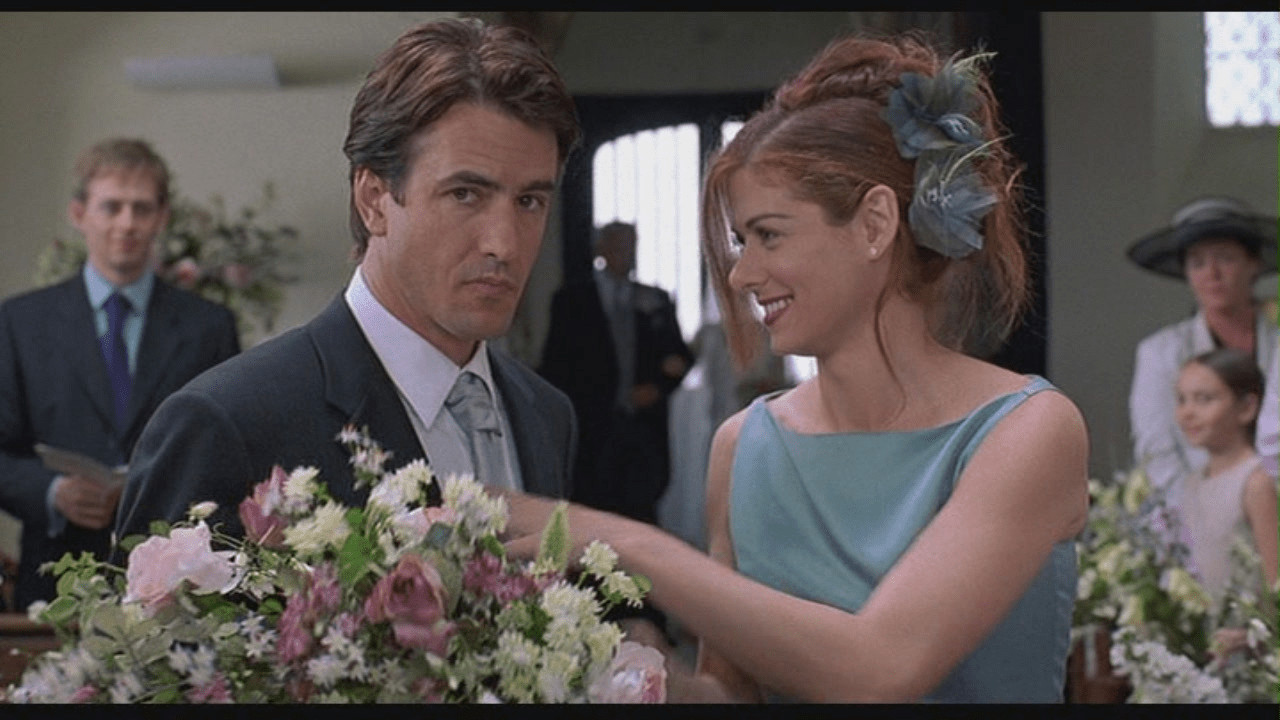 Debra Messing and Dermont Mulroney in 'The Wedding Date'.
