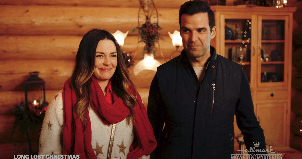 Long Lost Christmas Filming Locations : Where Is the Hallmark's New Rom-Com Drama Shooting Took Place?