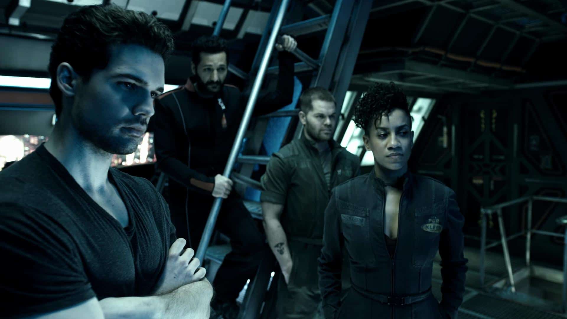 Cas Anvar, Wes Chatham, Steven Strait, and Dominique Tipper in The Expanse 